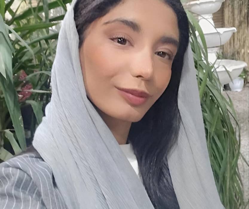 اثری از آتنا حق شناس از شاعران انتشارات حوزه مشق