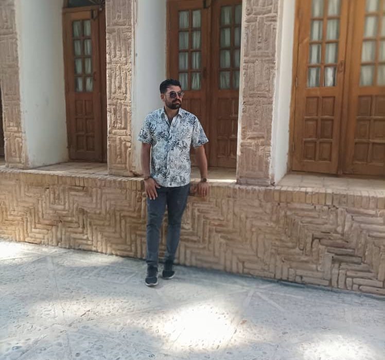 اثری از پیمان ملک محمدی از شاعران انتشارات حوزه مشق