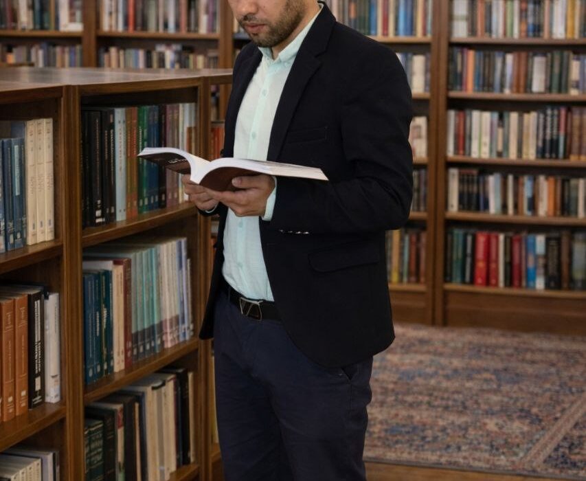 اقدام پژوهیِ حرفه‌ای برای معلمان ایران؛ از نگارش تا گواهی معتبر و انتشار سراسری