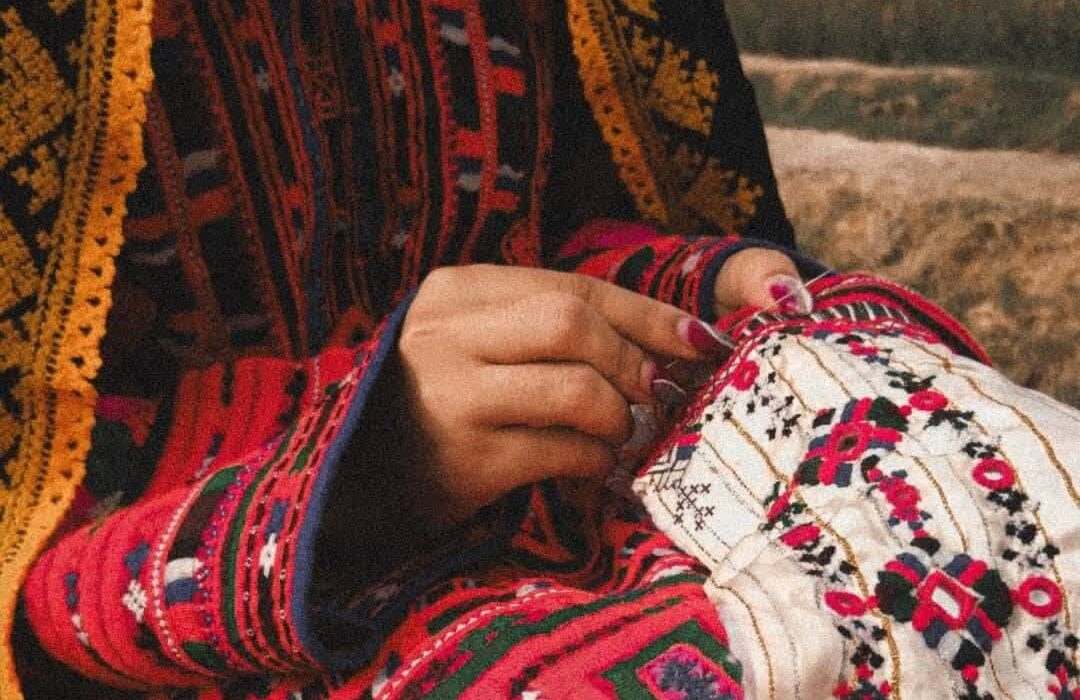 اثری از آتنا حق شناس از هنرمندان انتشارات حوزه مشق